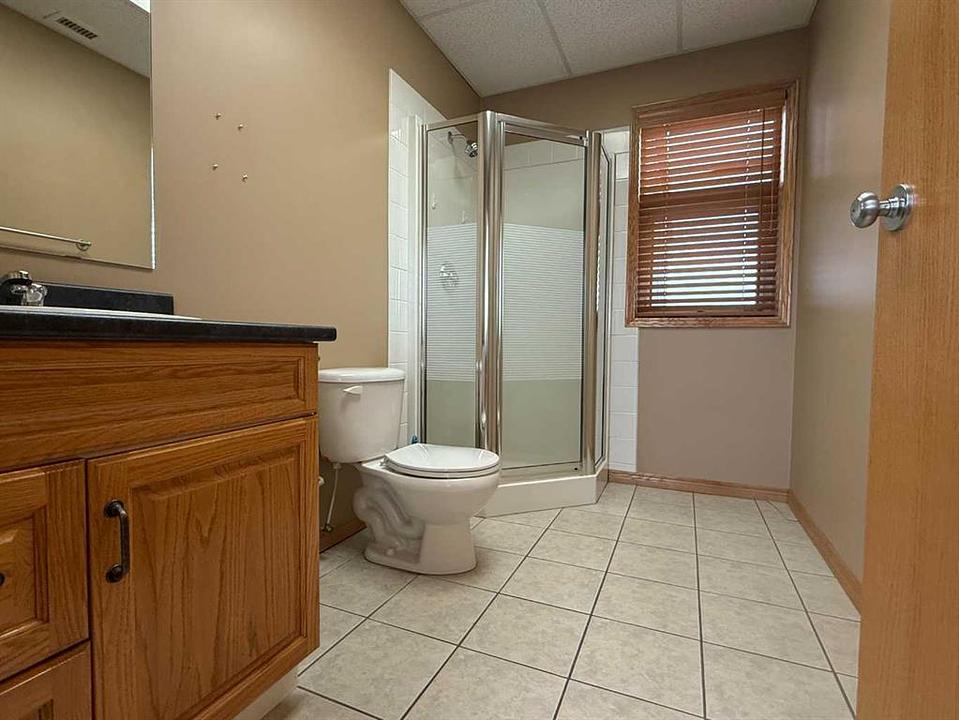 12002 106 Avenue, Grande Prairie, AB