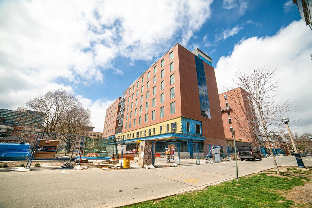 5 - 1051 Queen Street West, Toronto, ON
