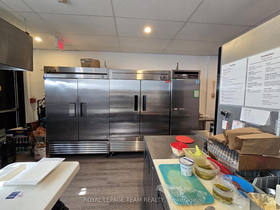 274 Elgin Street, Ottawa, ON