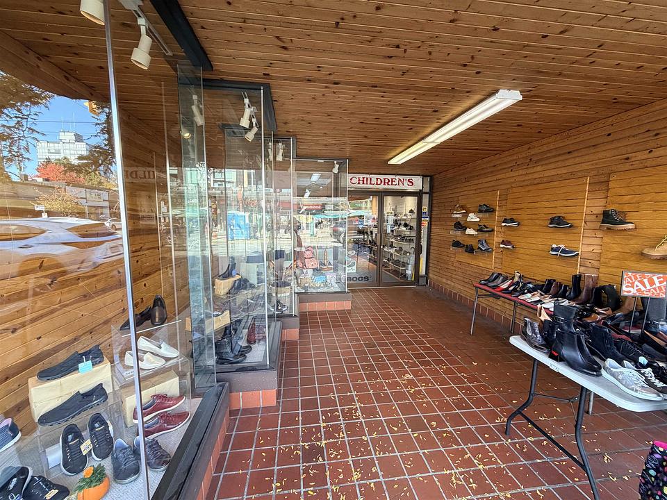 2182 West 41st Avenue, Vancouver, BC