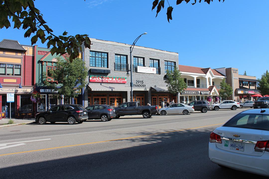 203 - 2915 Pandosy Street, Kelowna, BC