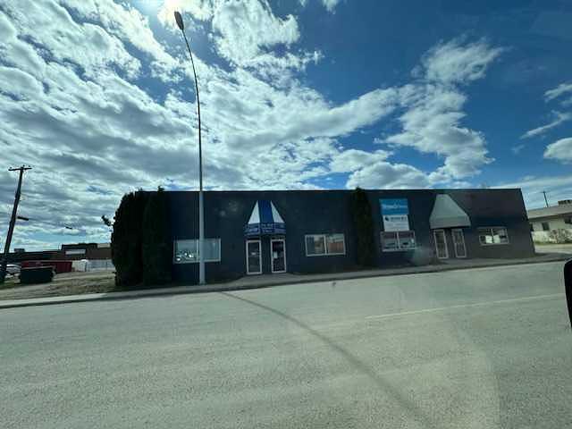 4903 2 Avenue, Edson, AB