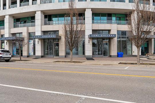 11 Bronte Road, Oakville, ON