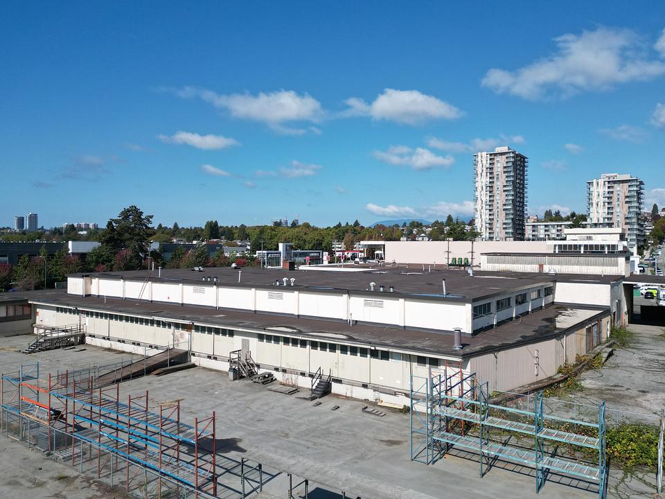 8324 Fraser St, Vancouver, BC