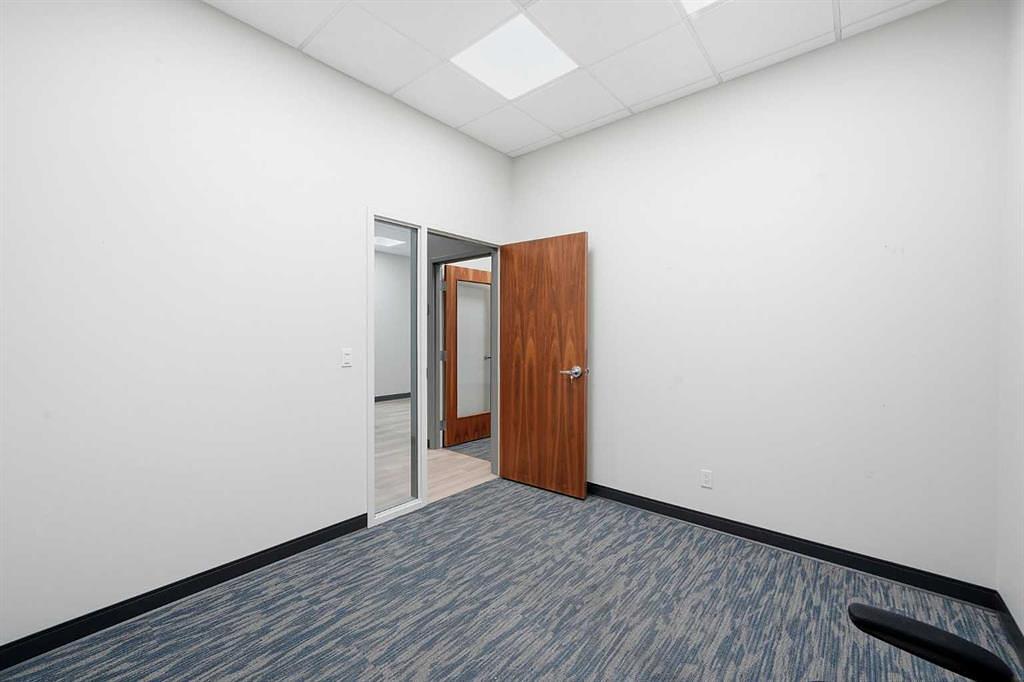 110,114 - 10748 74 Street Southeast, Calgary, AB
