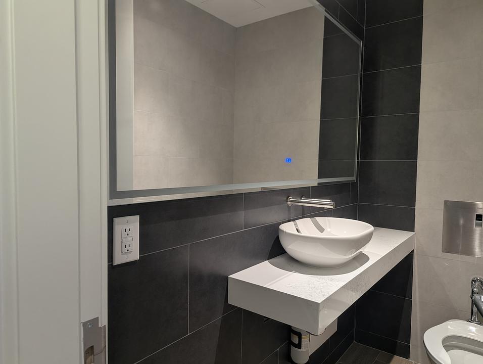835 - 5599 No. 3 Road, Richmond, BC