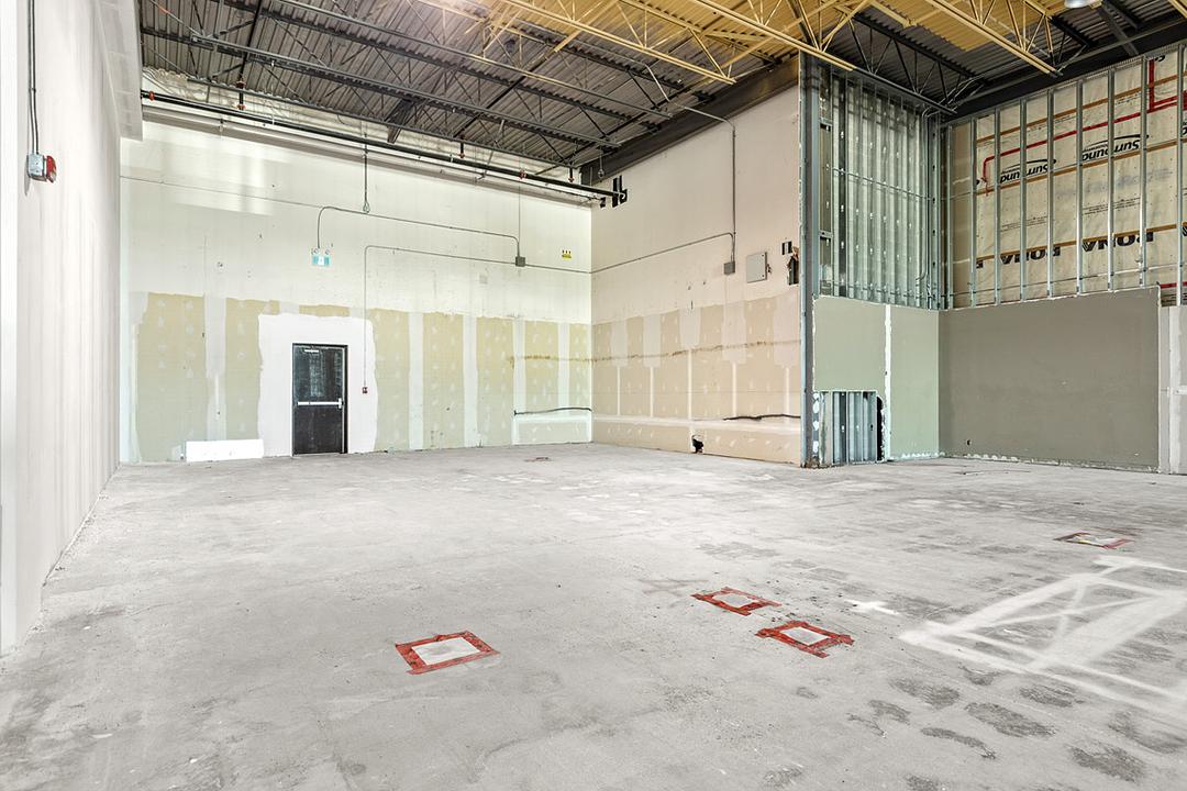 2B - 665 Industrial Avenue, Ottawa, ON