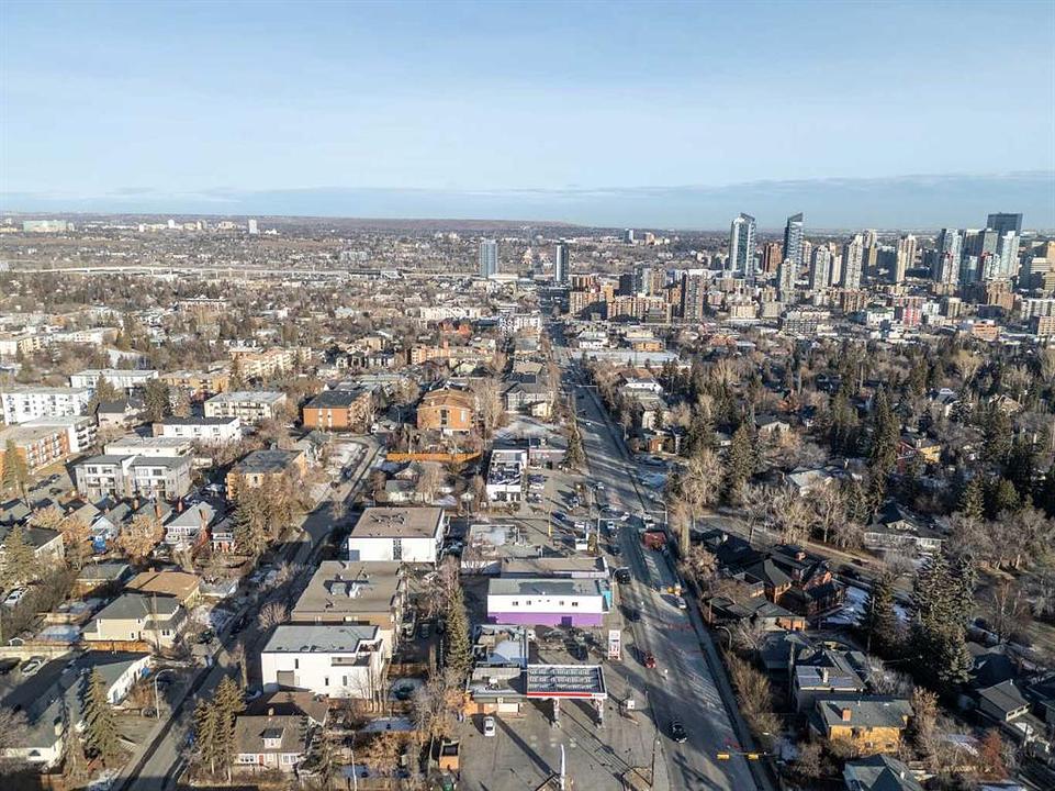 2615 14 Street Southwest, Calgary, AB