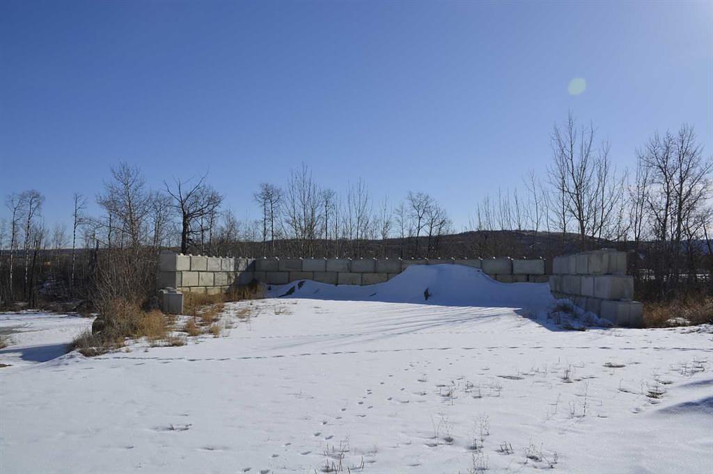 10601 77 Street, Peace River, AB