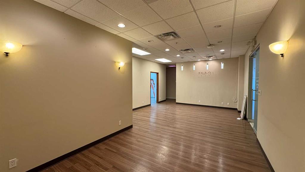 28 - 2500 4 Street Southwest, Calgary, AB