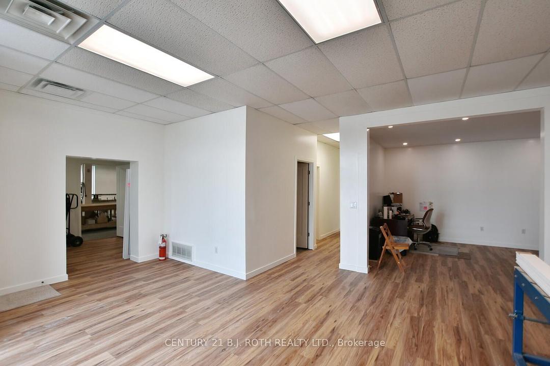 240 9th Avenue East, Owen Sound, ON