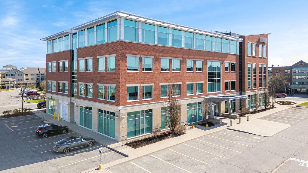 1 Chrysalis Way, Ottawa, ON
