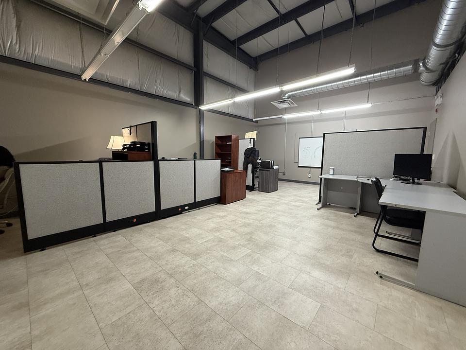 Building - 47 Street, Bentley, AB