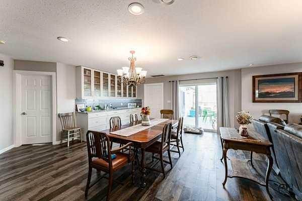 111 1 Avenue South, Coutts, AB
