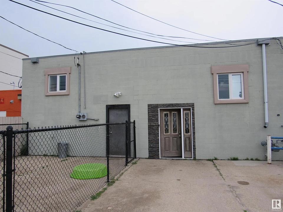 5023 50 Street, Barrhead, AB