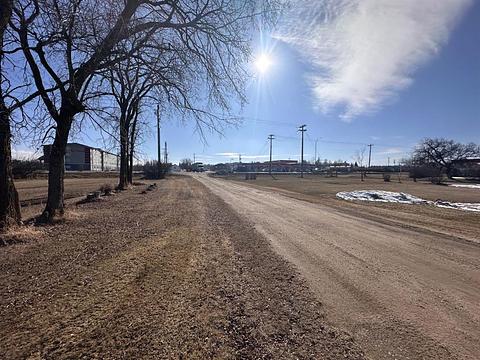 4902 50 Street, Grassland, AB
