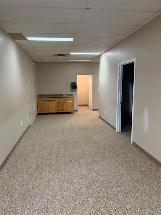 1B - 5803 63 Avenue, Lloydminster, AB