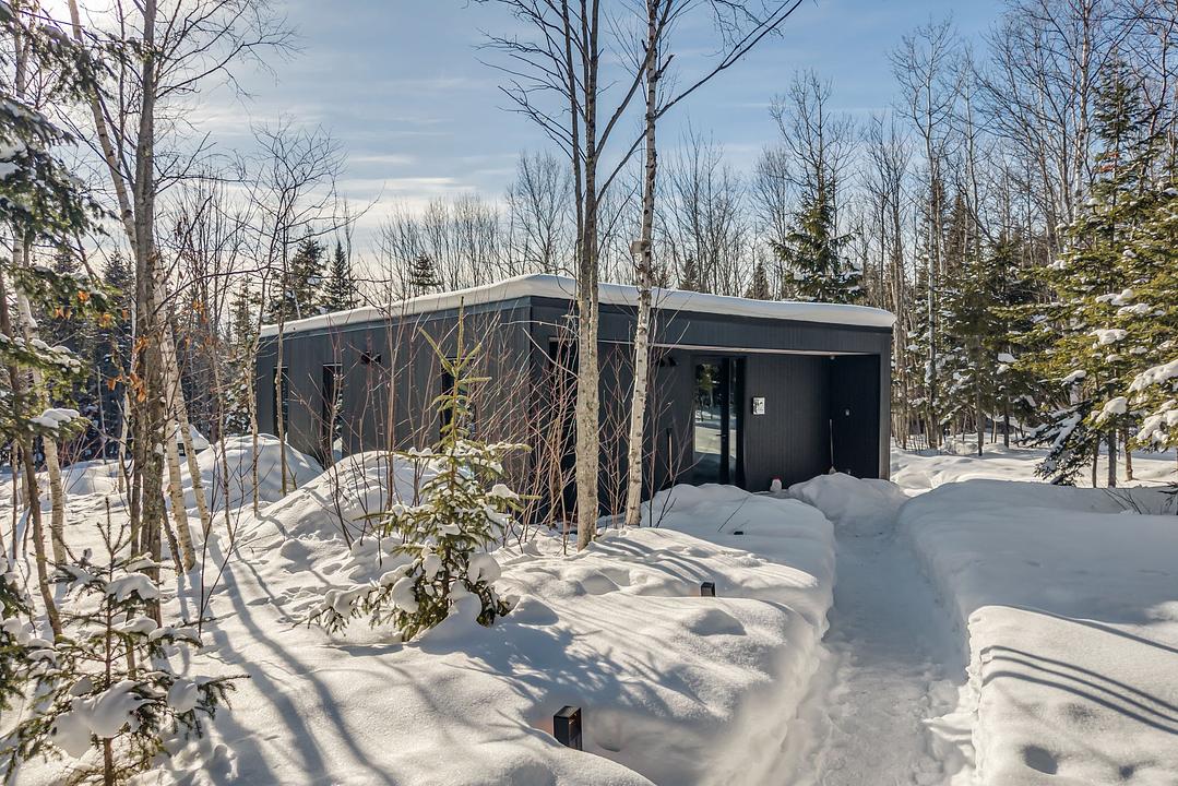 17 Chemin Pierre-Perreault, Petite-Rivière-Saint-François, QC