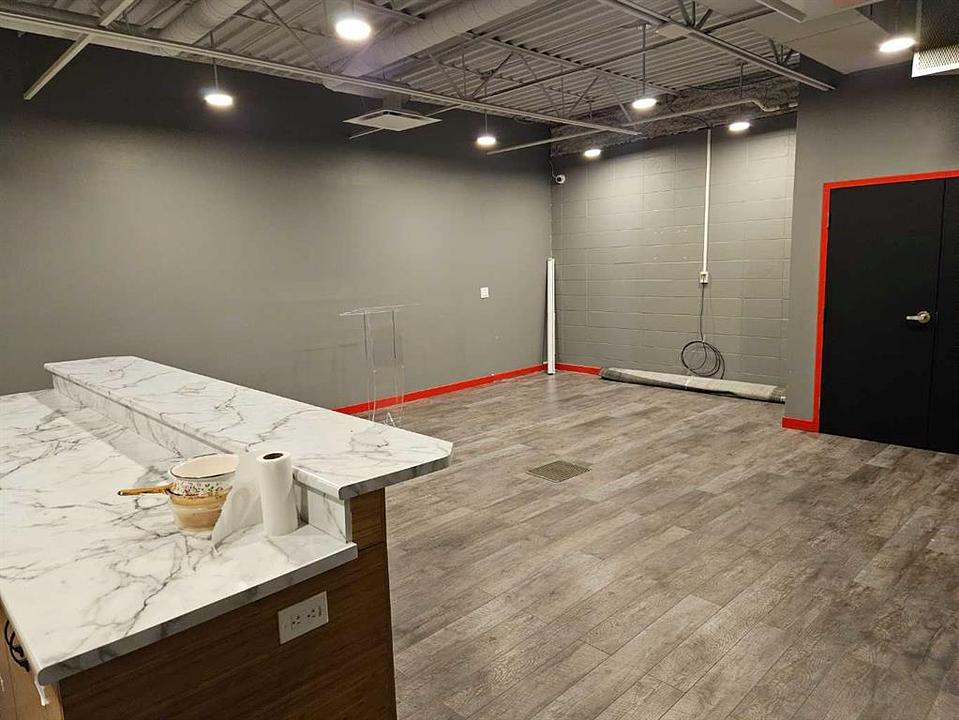 8 - 1420 40 Avenue Northeast, Calgary, AB