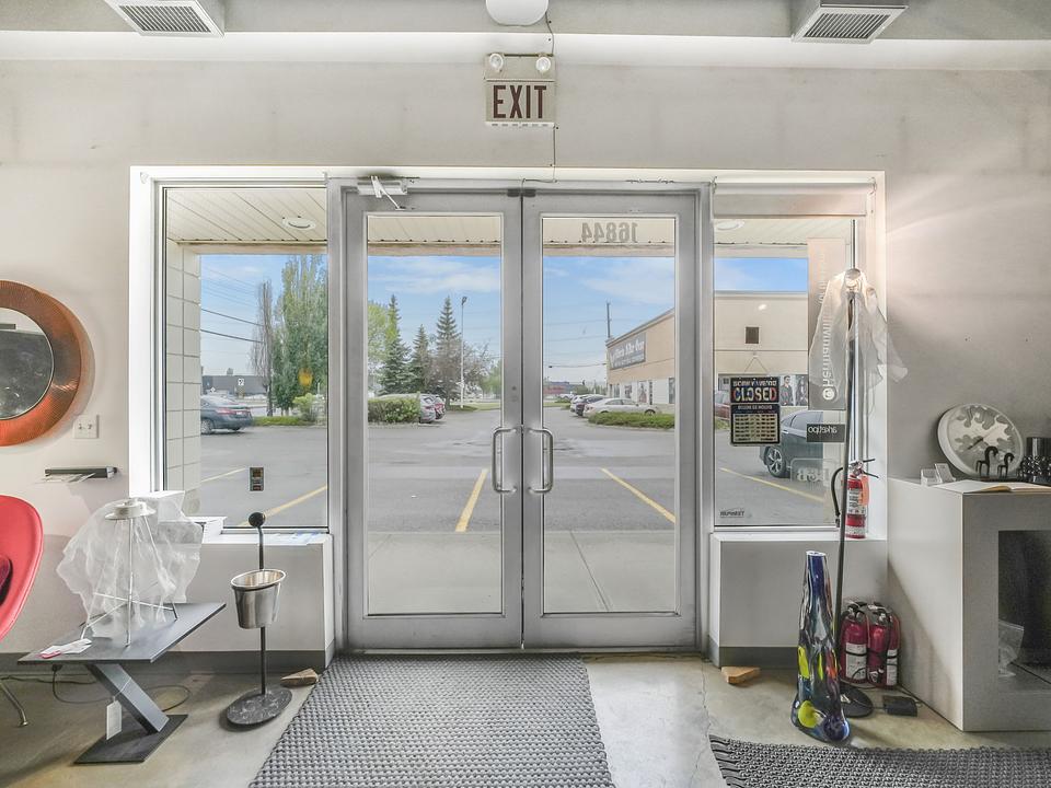 15454 131 Avenue Northwest, Edmonton, AB