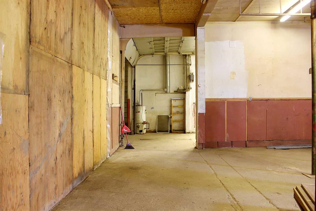 5116 53 Avenue, Viking, AB