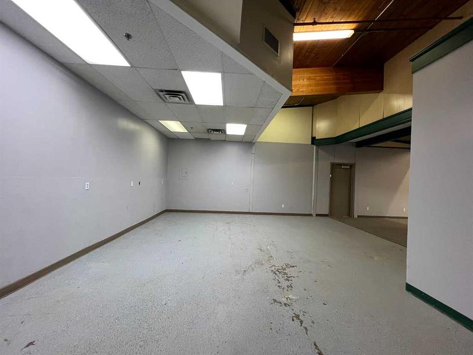 5023 3 Avenue, Edson, AB