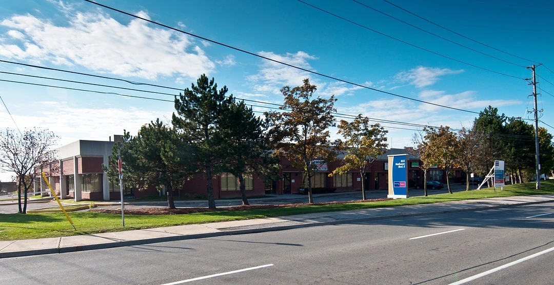 8 - 855 Matheson Boulevard East, Mississauga, ON