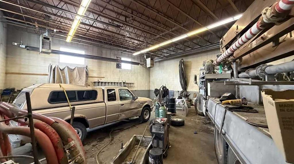 4606 East Railway Street, Blackfalds, AB