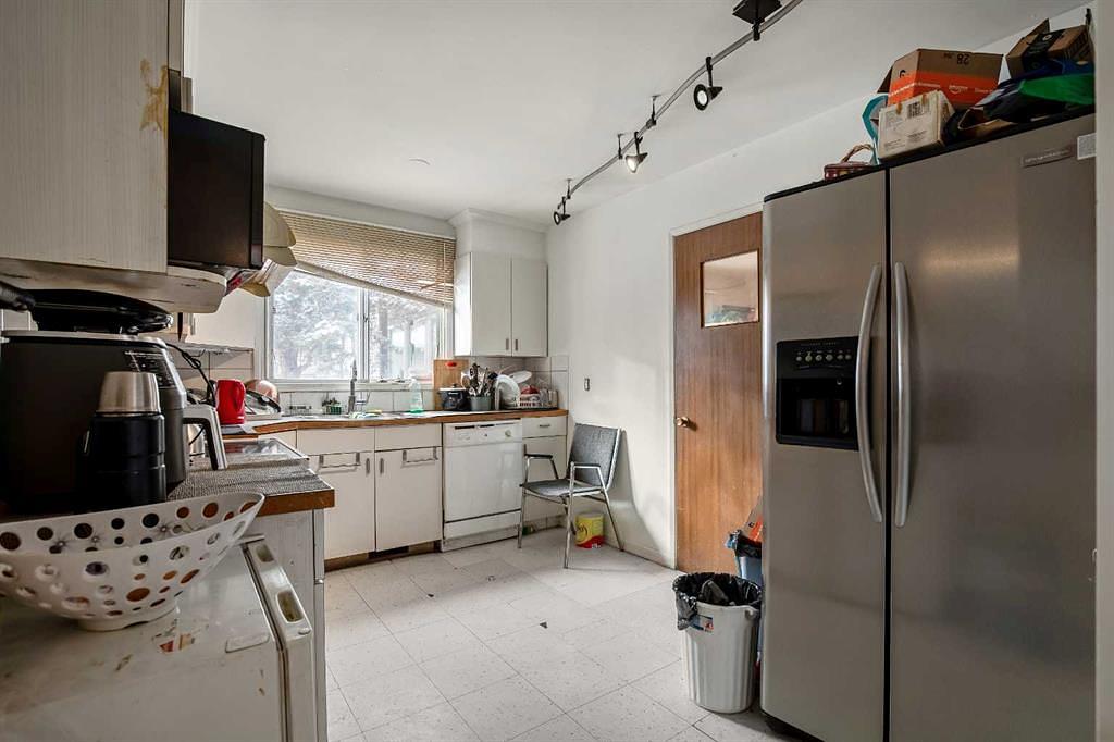 1405 8 Avenue Southeast, Calgary, AB
