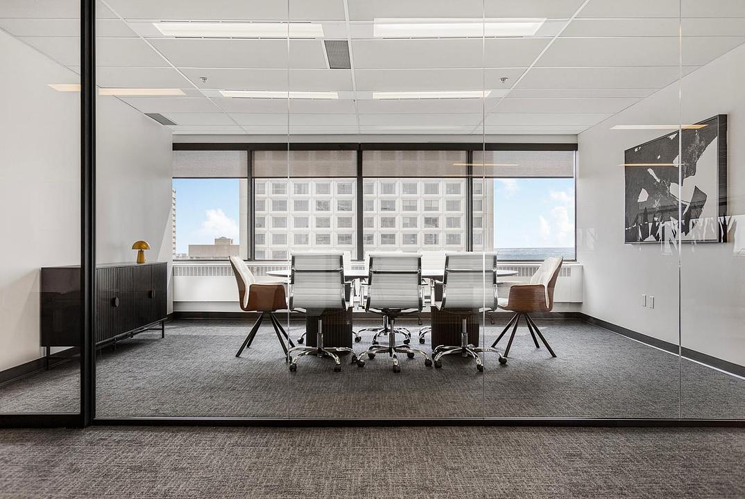 1802 - 10065 Jasper Avenue, Edmonton, AB