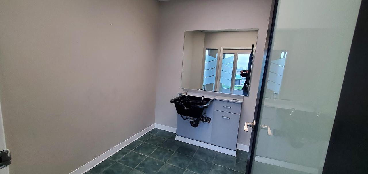 510 - 555 West 12th Avenue, Vancouver, BC