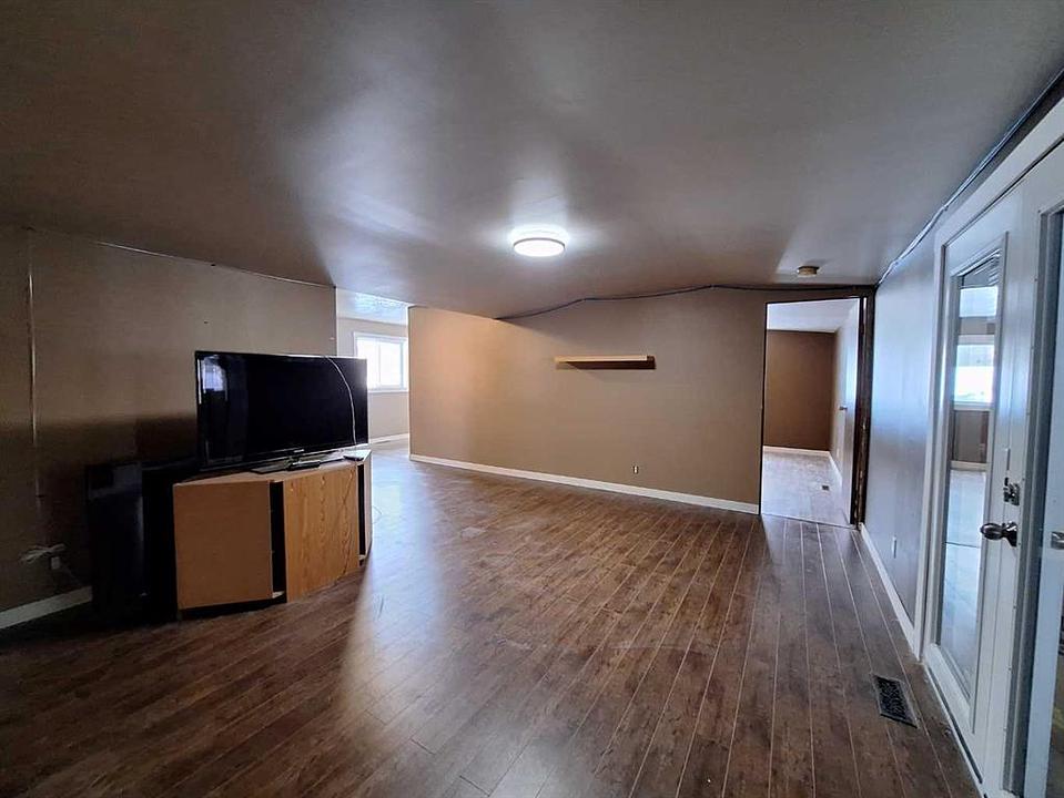 702041 Range Road 172, Breynat, AB