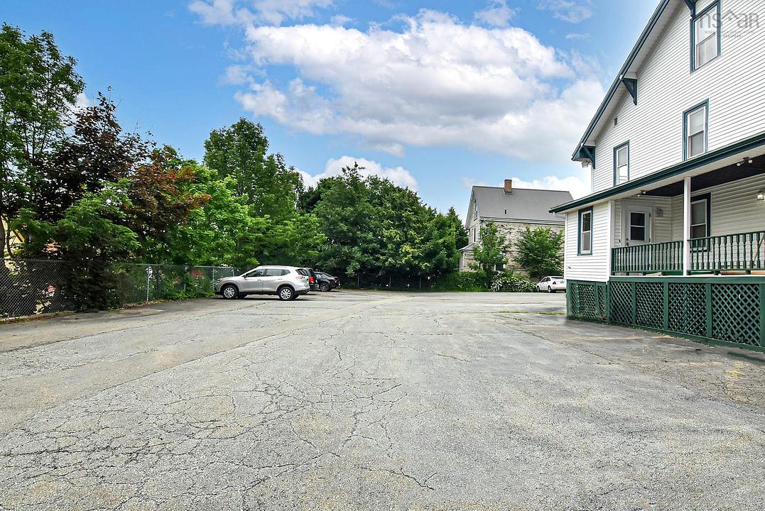 194 King Street, Windsor, NS