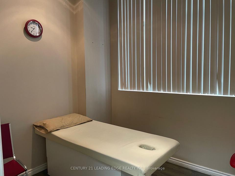 228 - 8787 Woodbine Avenue, Markham, ON