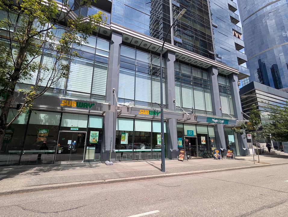 1087 Hornby St, Vancouver, BC