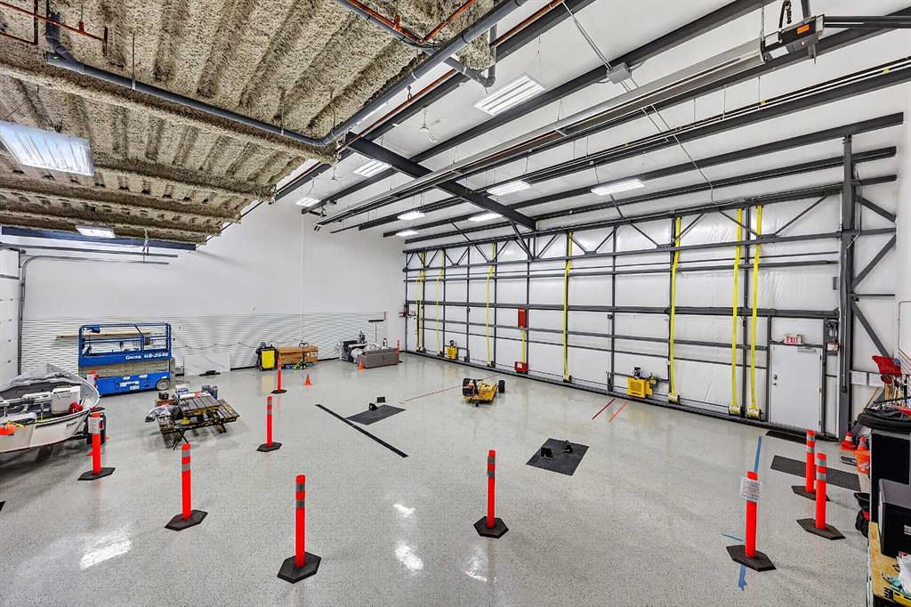 H3 - 624 Hurricane Drive, Calgary, AB