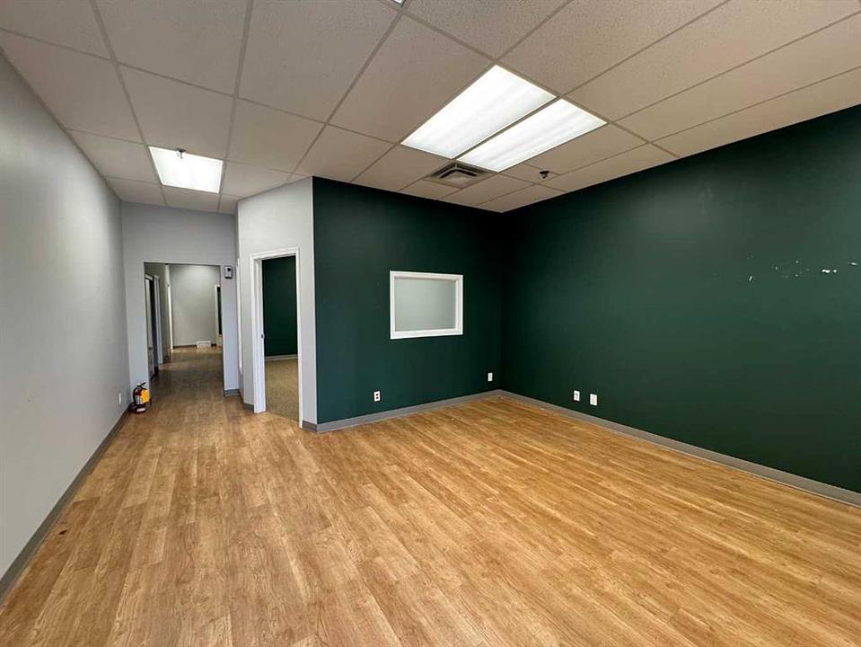 5A - 523 Woodpark Boulevard Southwest, Calgary, AB
