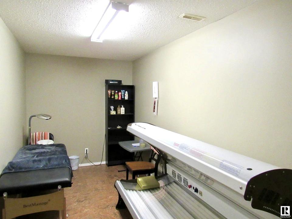 5023 50 Street, Barrhead, AB
