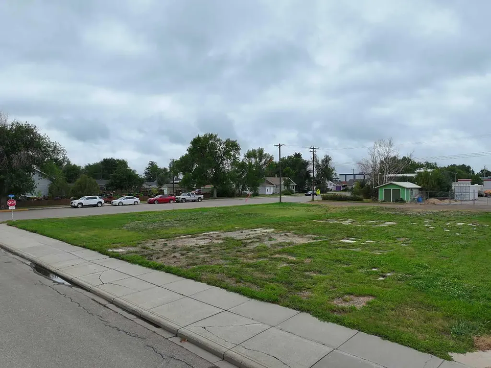 520 2 Avenue North, Vauxhall, AB
