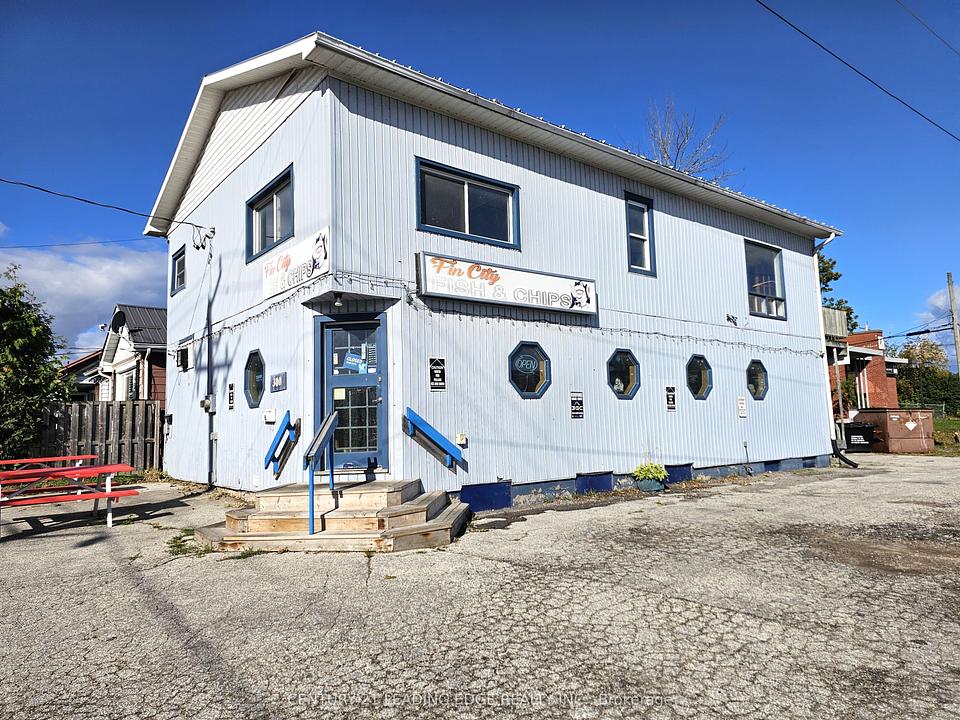 300 James Street East, Orillia, ON
