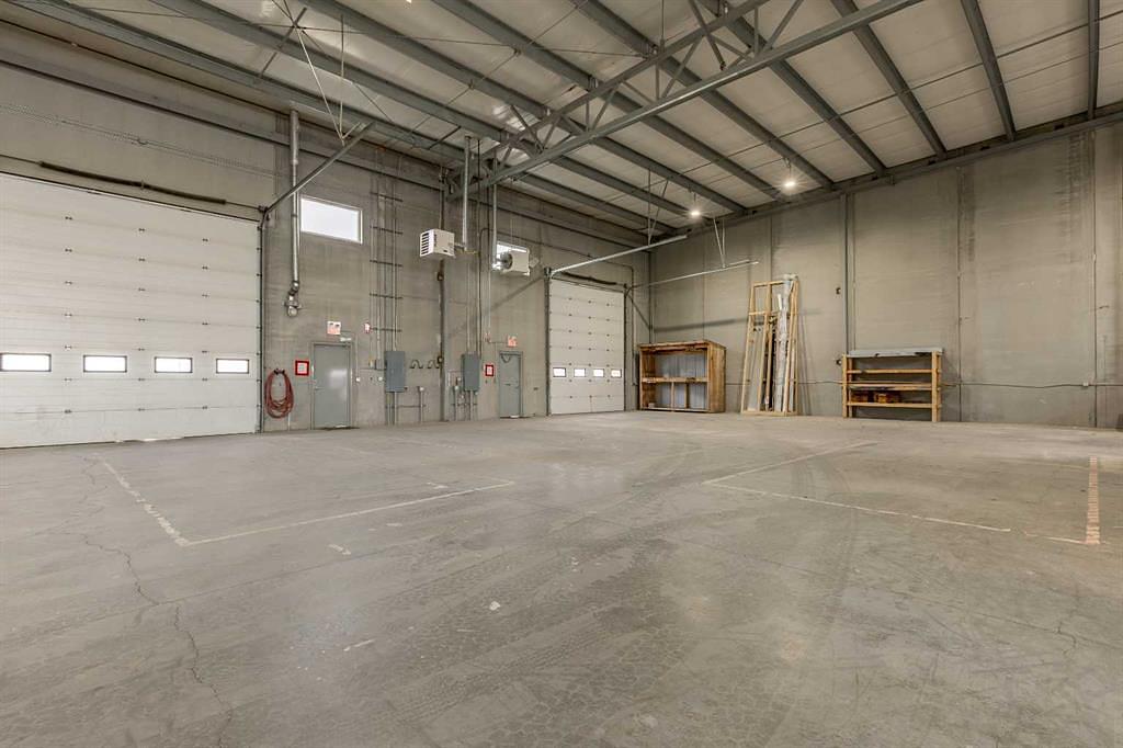 4-565 41 Street North, Lethbridge, AB