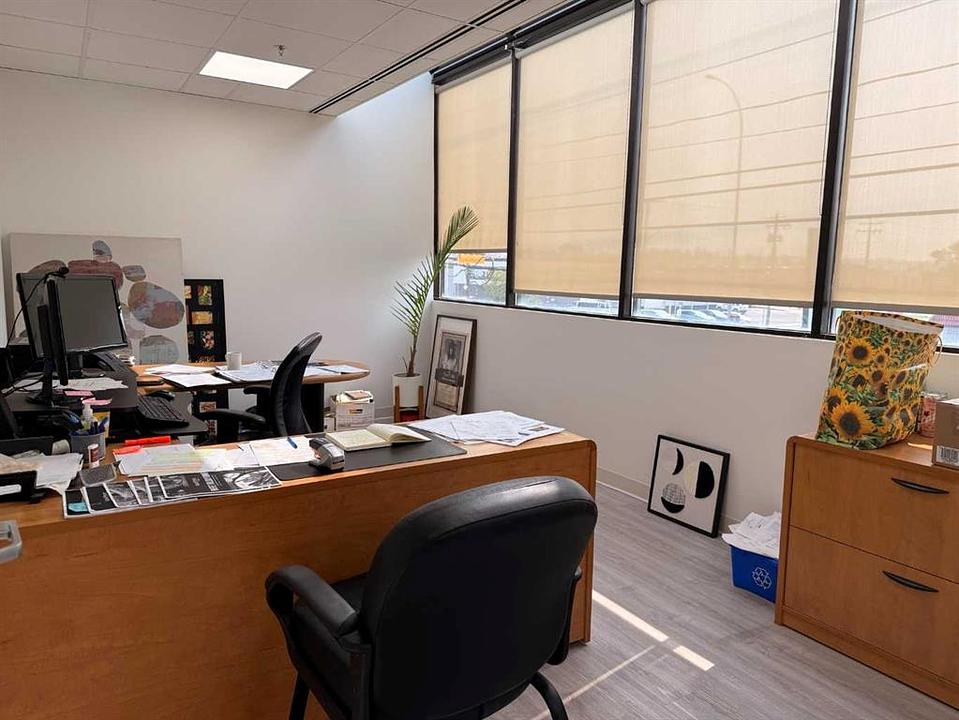 220 - 5824 2 Street Southwest, Calgary, AB