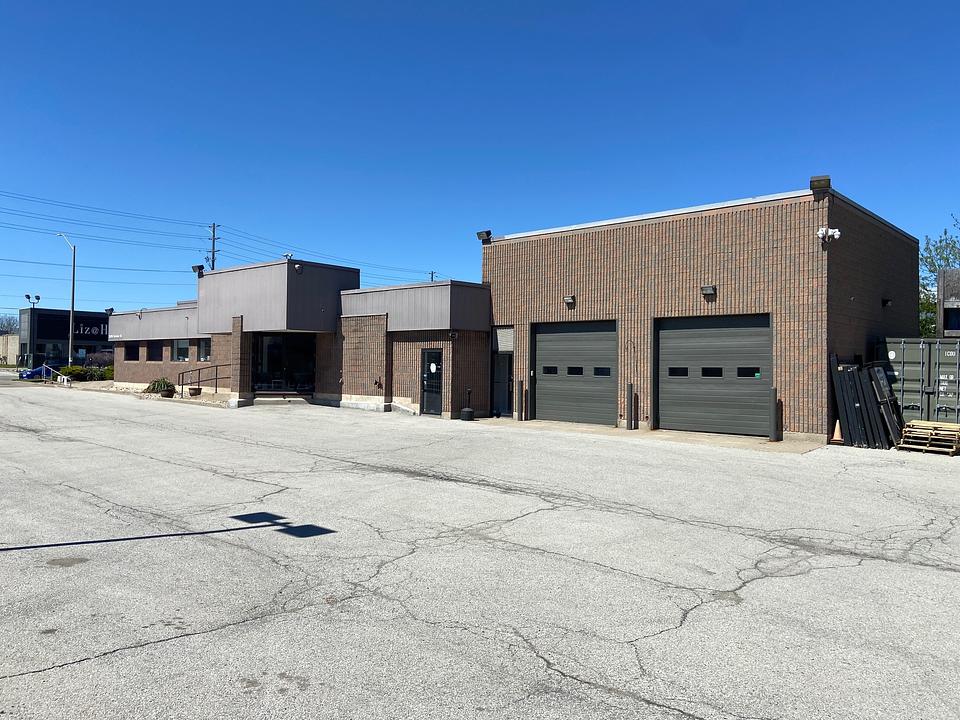 3416 Fairview Street, Burlington, ON
