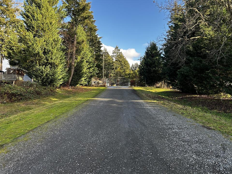 7030 Bell McKinnon Road, Duncan, BC
