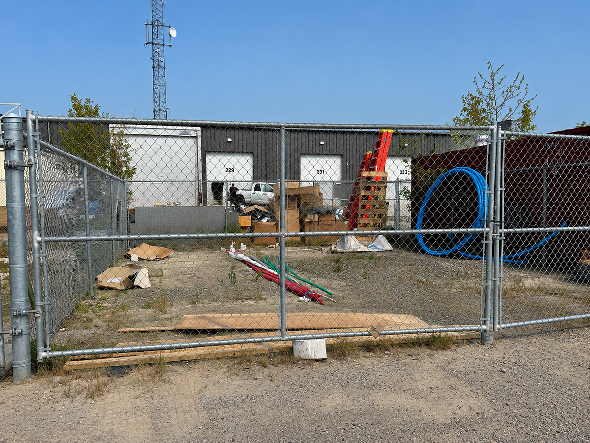 230 Initiative Ave SE, Calgary, AB photo 2
