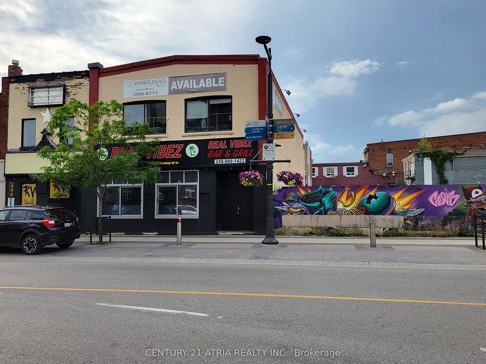 22 Dunlop Street West, Barrie, ON