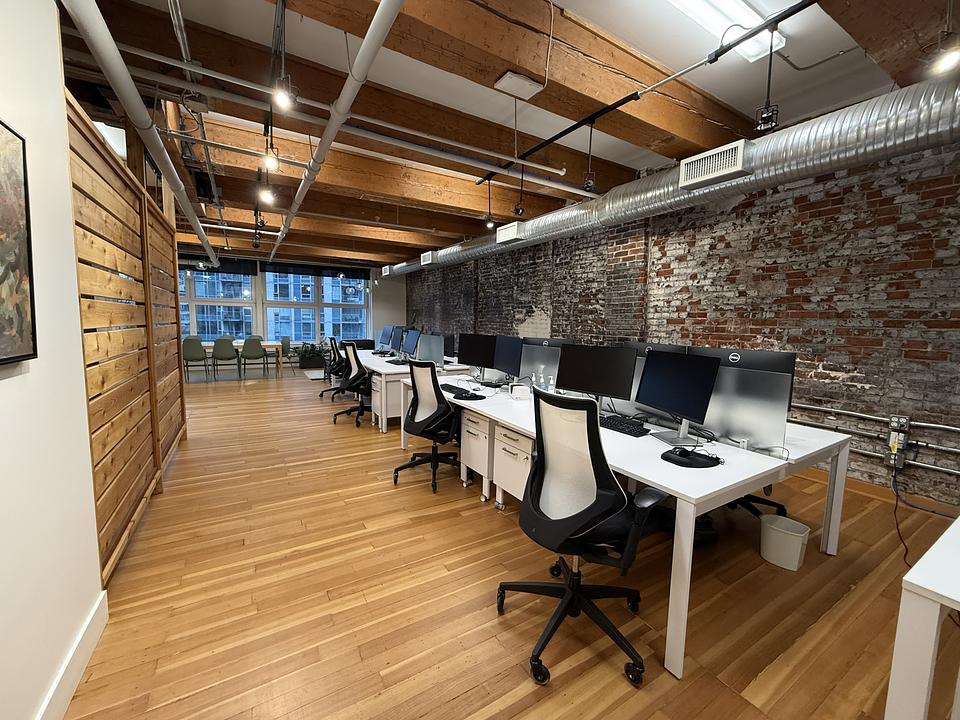 205 - 560 Beatty St, Vancouver, BC