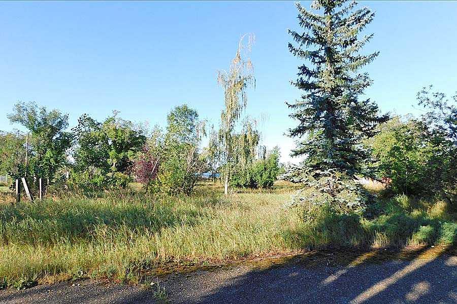 Tigermoth Crescent, Willow Creek No. 26, AB