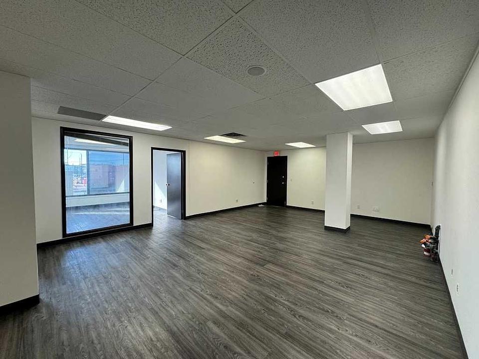202 - 130-1830 52 Street Southeast, Calgary, AB