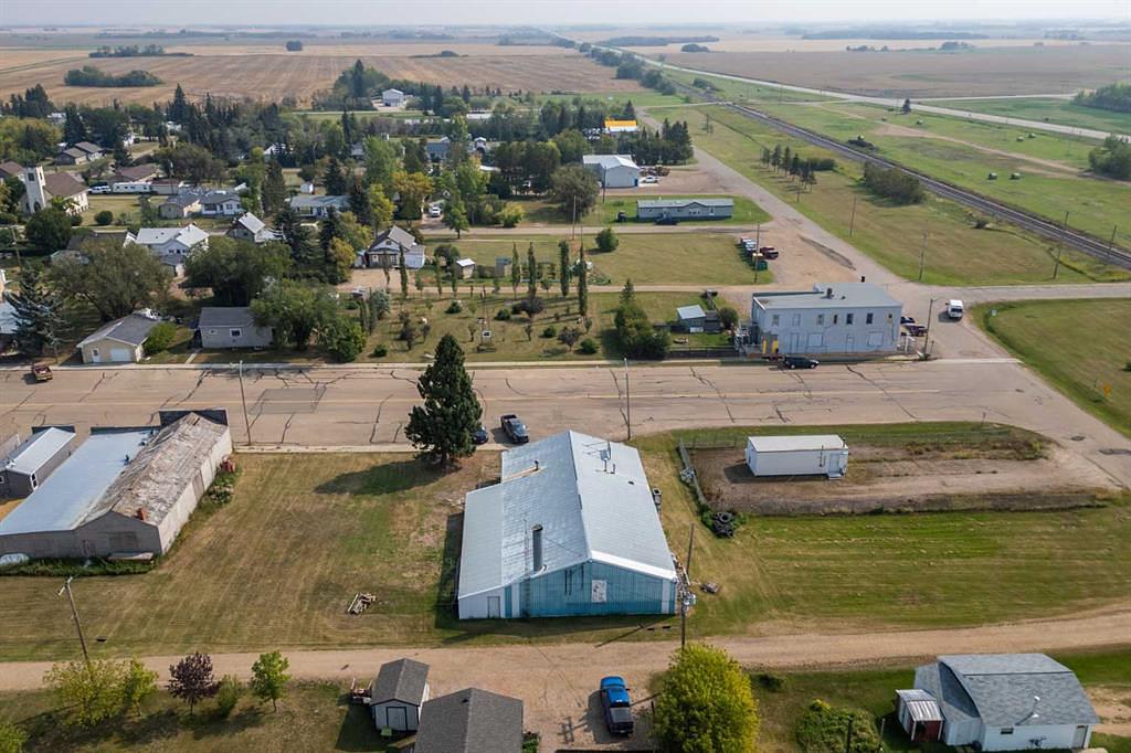 5002 50 Street, Strome, AB
